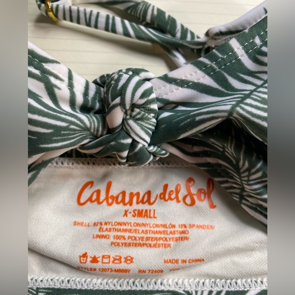 NWOT CABANA DEL SOL BIKINI SET SIZE XS IN GREEN AND WHITE TROPICAL PRINT - Picture 5 of 6